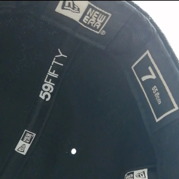 DC shoes cap - Picture 2 of 4